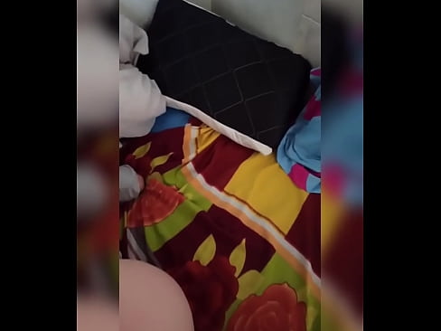 ❤️ Ҳамҳуҷраи ман дар хона танҳо мемонад, зеро шавҳараш ба рухсатӣ меравад ва ман аз фурсат истифода бурда, ӯро сиҳат мекунам ва харашро аз шир пур мекунам ❤️ Шлюсҳо дар мо tg.sexuria-net.ru ❤